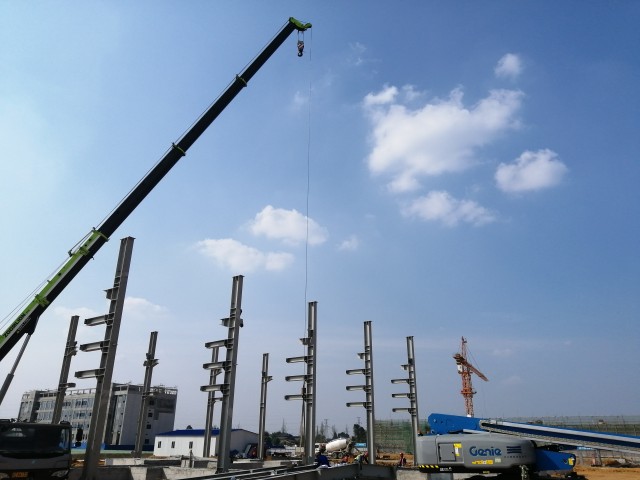 高新区项目建设工地.jpg
