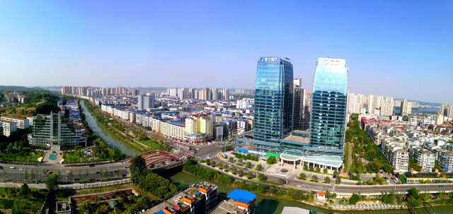 1128149858637457.jpg 国家级遂宁经济技术开发区新貌(张琳琪 摄).jpg