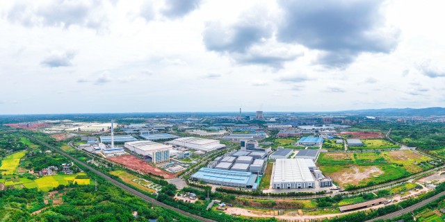 成阿工业园区.JPG