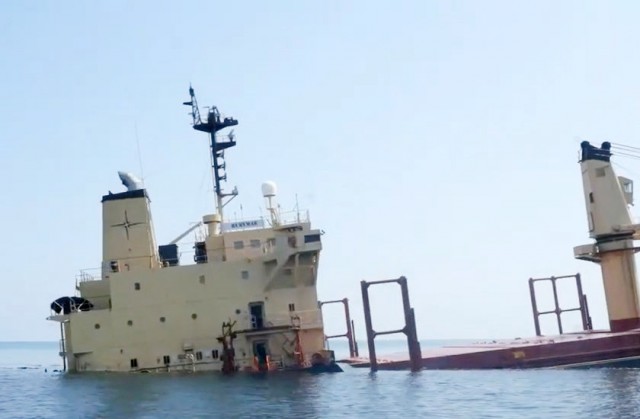 沉船.jpg