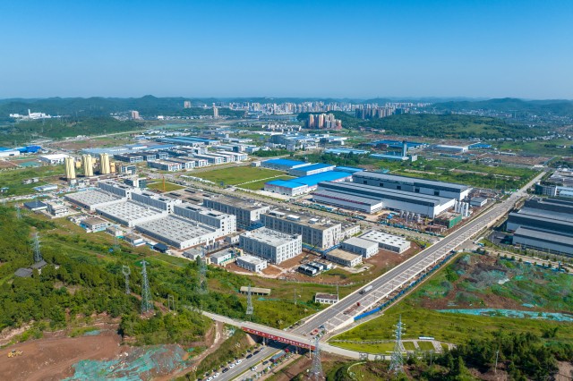 射洪锂电高新产业园鸟瞰。射洪市委宣传部供图。.jpg