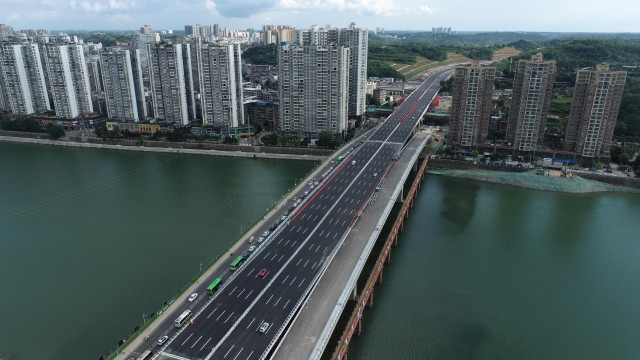 简州大道(谢明刚 摄)